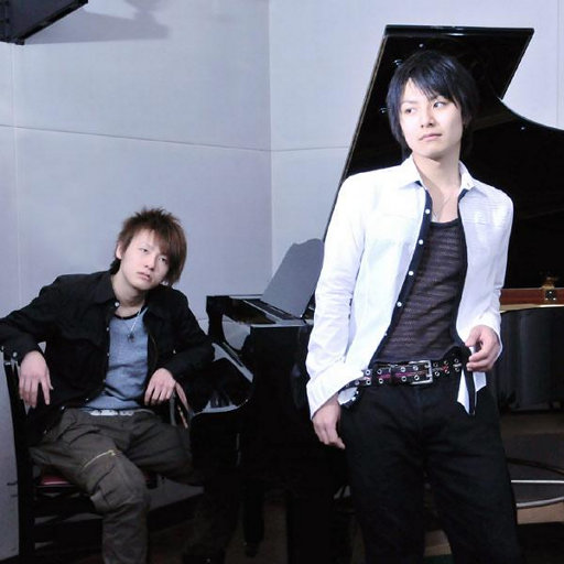 我自己做饭他在下面添视频
